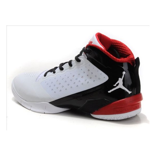 chaussure creeks homme jordan