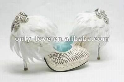 Chaussure Mariage Ivoire En Dentelle A Bout Pointu Talon 7 Cm