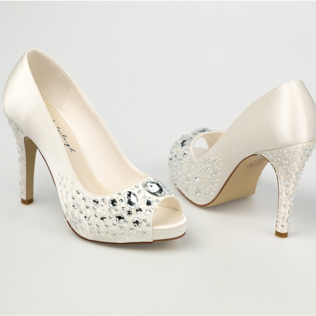 chaussure de mariage homme petit talon